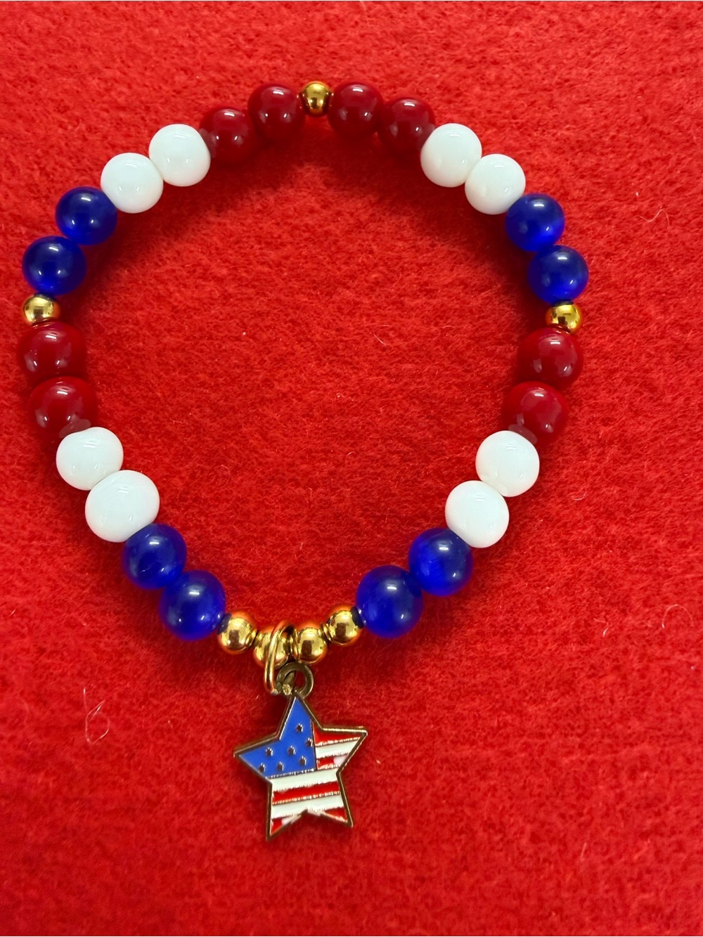 Red white Blue Beaded Star Charm Bracelet - Patriotic Stretch Bracelet